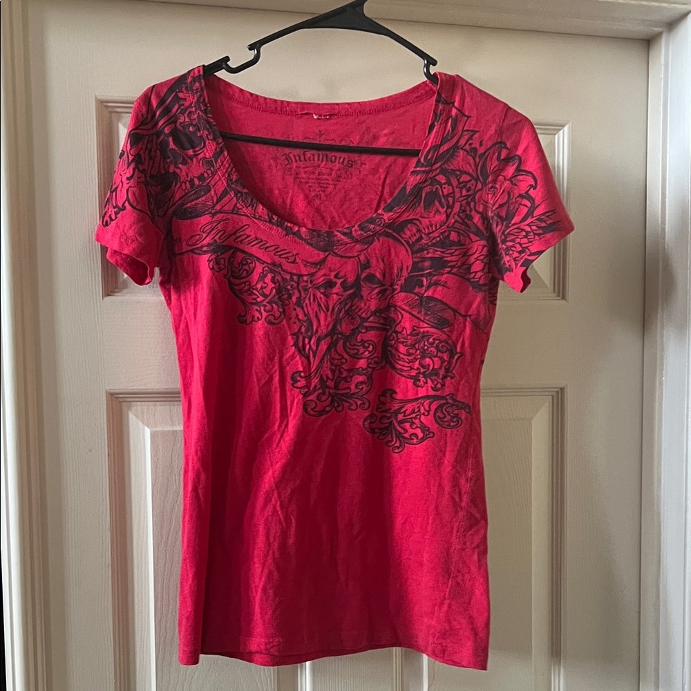 Infamous Women's Crimson Skull Tee